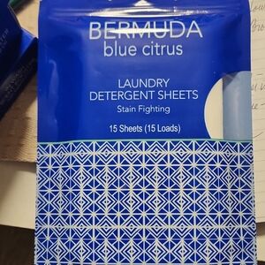 BNIP 5 PKGS OF BERMUDA Blue Citrus Laundry Detergent Sheets-15 sheets per pkg